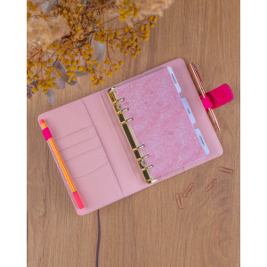 NOTIQUE Refill – Týdenní kroužkový diář s vyměnitelnými listy 2027, fuchsiový, 12,5 x 19 cm