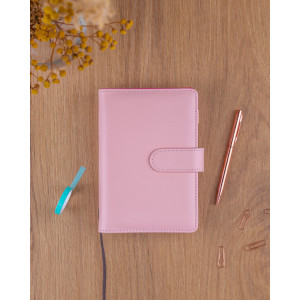 NOTIQUE Refill – Týdenní kroužkový diář s vyměnitelnými listy 2027, pudrově růžový, 12,5 x 19 cm